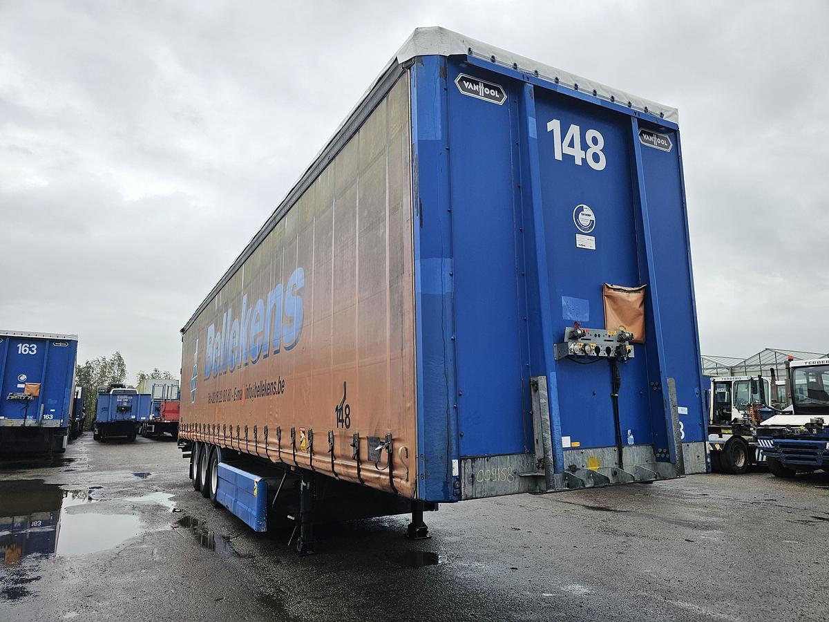 Used 2011 VAN HOOL 3B0072 | GALVANISED STEEL CHASSIS | ALU RIMS |BPW DISC | TUV APK/ 10-05-2026.