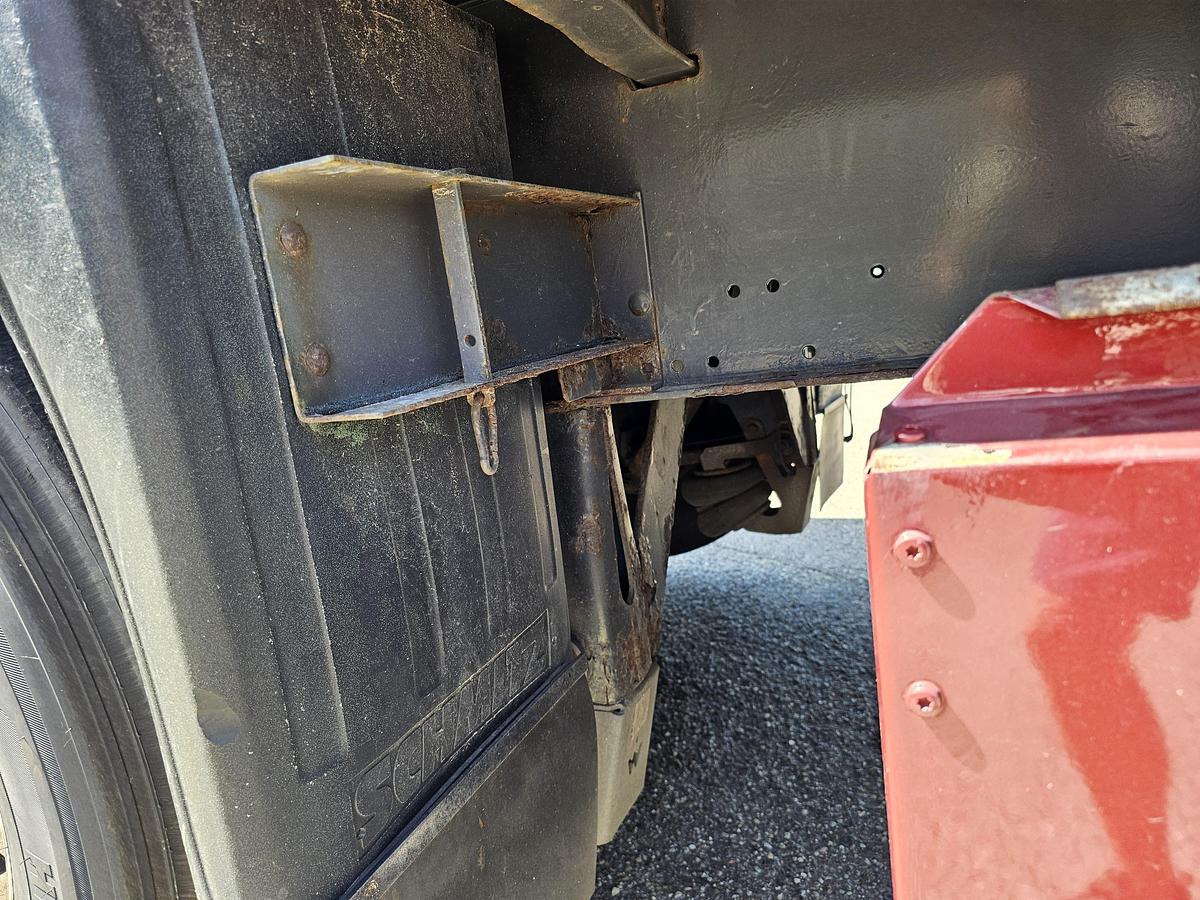 Used 2000 schmitz S01 | SLIDING ROOF | 2 LIFT AXLES| NICE HOLLAND TRAILER| SAF DISC.