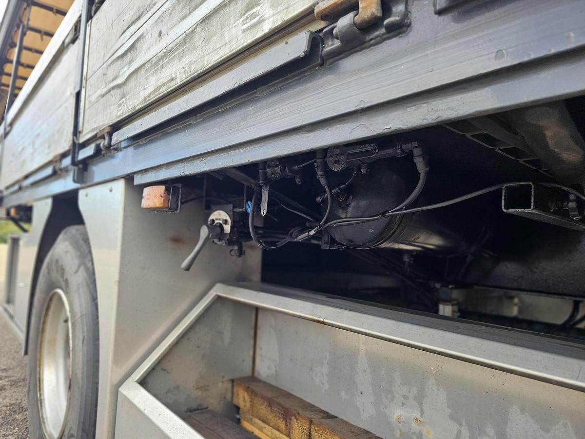 Gebruikt 1997 BROSHUIS 1AOU 10 10 /SINGLE AXLE/ SAF DRUM/ OLD BUT LIKE NEW/ (EXTENDIBLE) APK,TUV 10-06-2027.