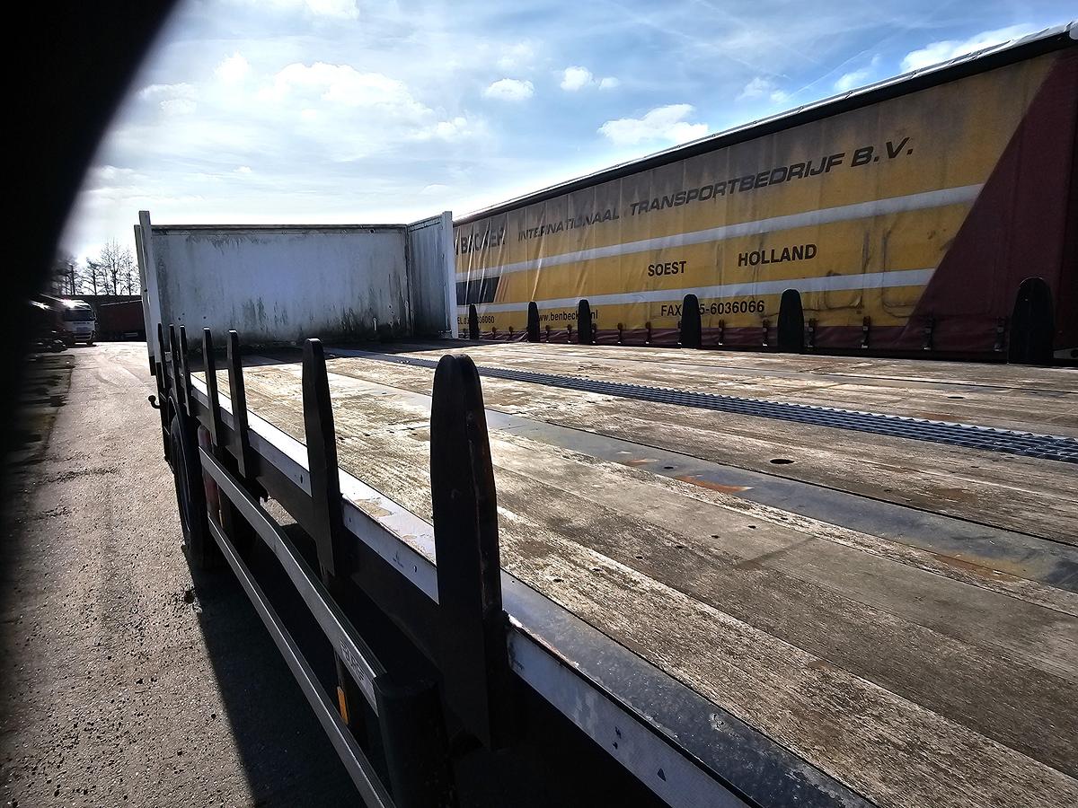 Gebruikt 2005 BURG  BPO 12-10 ORNXX | USED FOR CAS CONTAINERS |. STEEL SUSPENSION