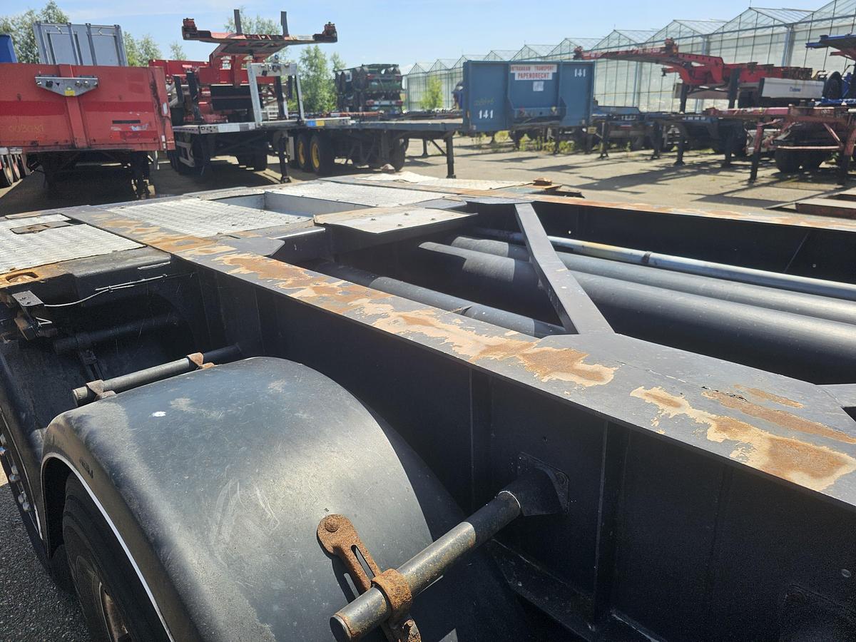 Used 2000 DESOT DSTO-2001-SSR-99L| adr CHASSIS 20/30 FT| 3940 KG | APK 10-12-2025 | HOLLAND CHASSIS. DAF DISC.