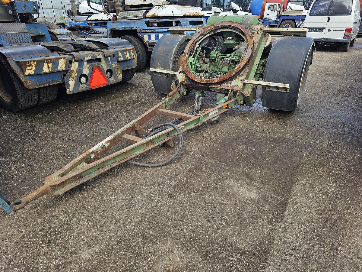Used 2010 VAN HOOL dolly 2 pieces.