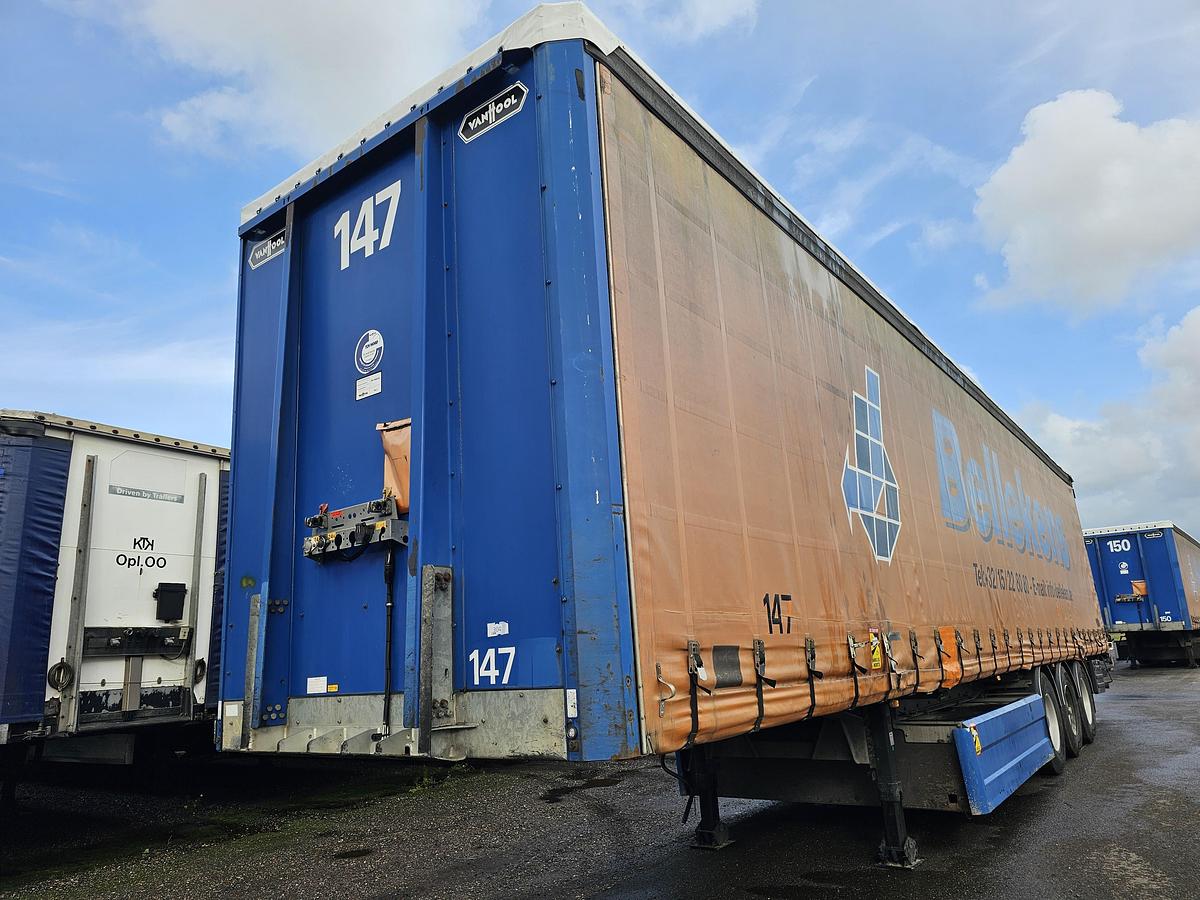 Gebruikt 2011 VAN HOOL 3B0072 | GALVANISED STEEL CHASSIS | ALU RIMS |BPW DISC | TUV APK/ 17-05-2026.