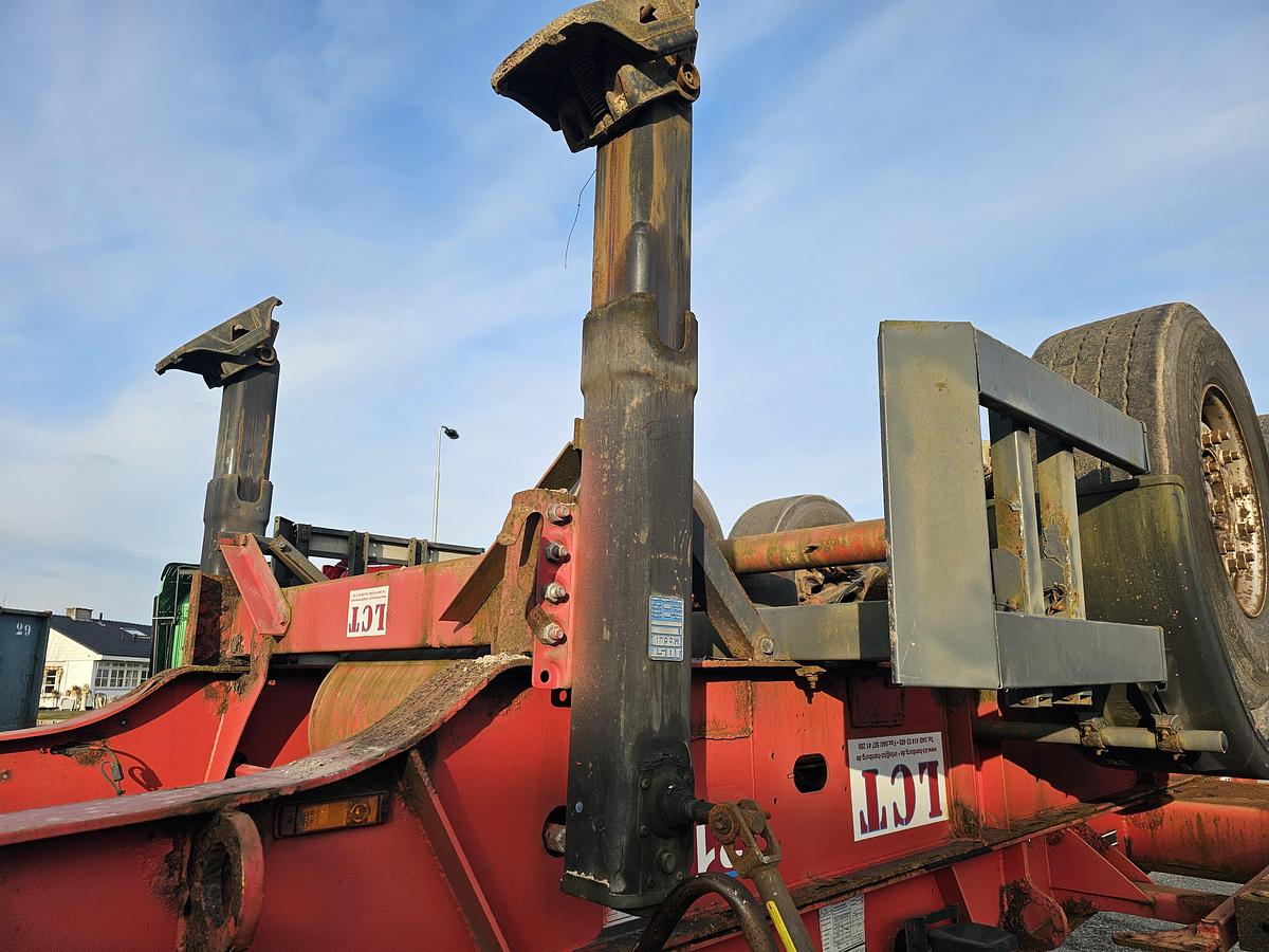 Gebruikt 2009 SCHMITZ SCF 18 20 FOOT CONTAINER CHASSIS | AIR SUSP| SAF DISC.