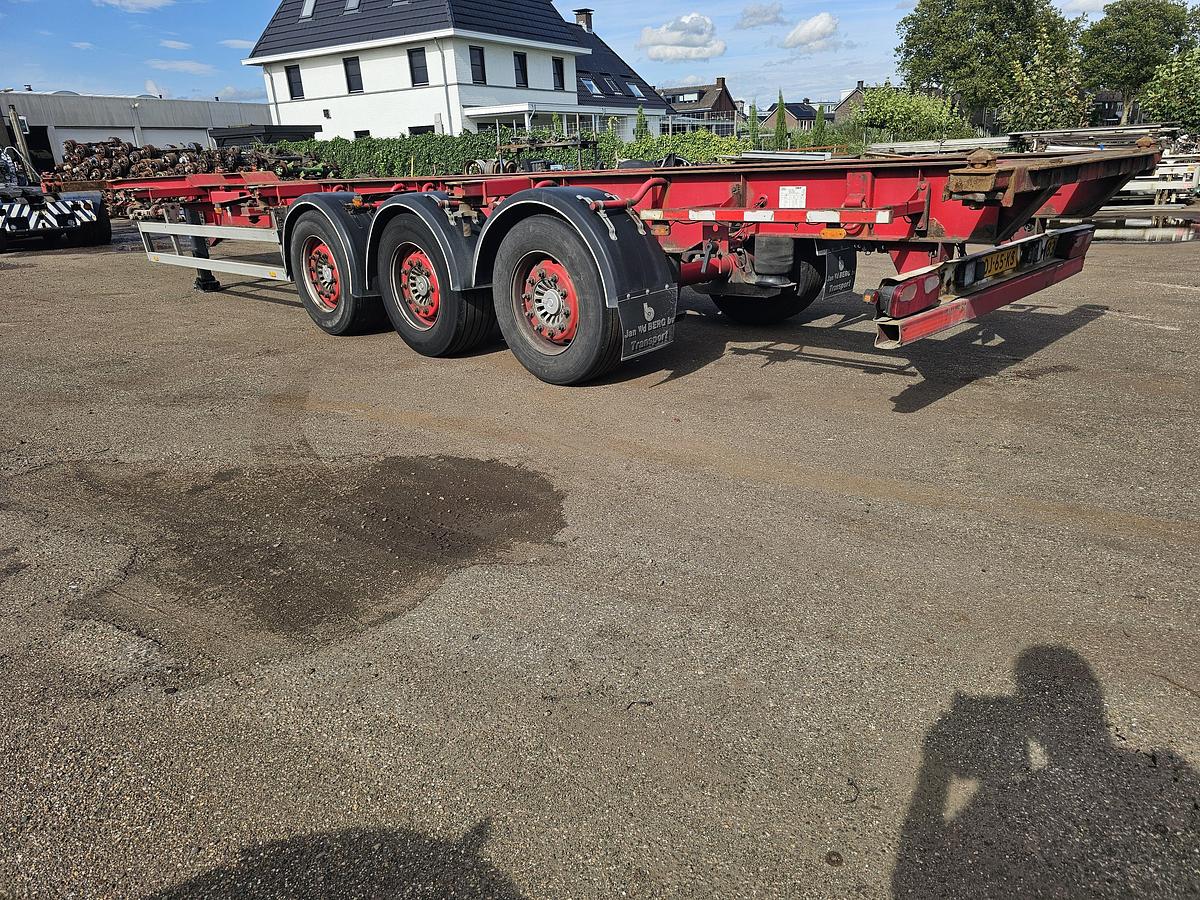 Used 2006 HAPPY TRAILER OZC 42-327 |40 FOOT HIGHCUBE CHASSIS| SAF DISC| APK /TUV | 18-09-2025.