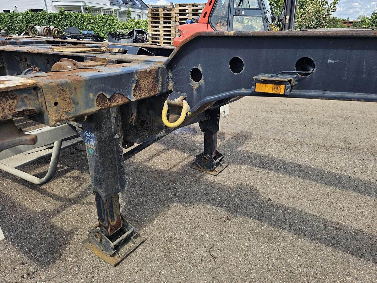 Used 2007 KRONE SD| EXTENDIBLE CHASSIS 40 FT 2 X 20 FT | BPW DISC.