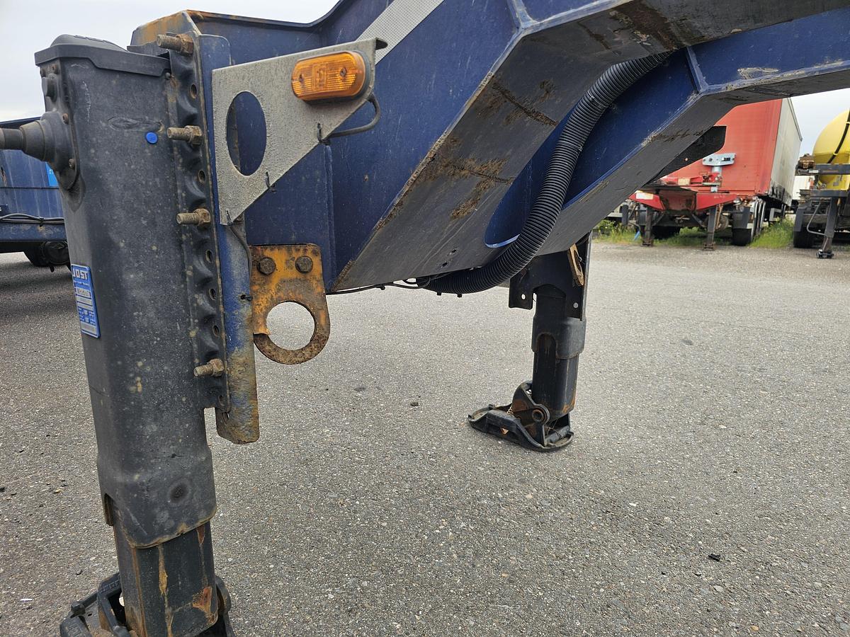 Gebruikt 2015 D-TEC VCC-01 / 45 FOOT CONTAINER CHASSIS / VALKX AXLES.