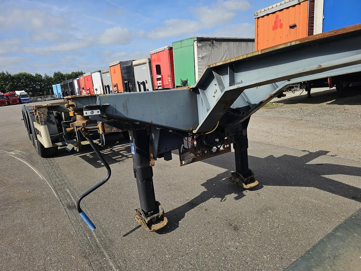 Used 2007 PACTON 3 AXLE MULTI  YARD CHASSIS | 3 X EXTENDIBLE | BPW DRUM | NO DOCUMENTS.