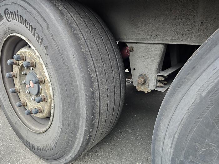 Used 2015 SCHMITZ CARGOBULL SCB.S3T | SAF DISC | GALVANISED CHASSIS .