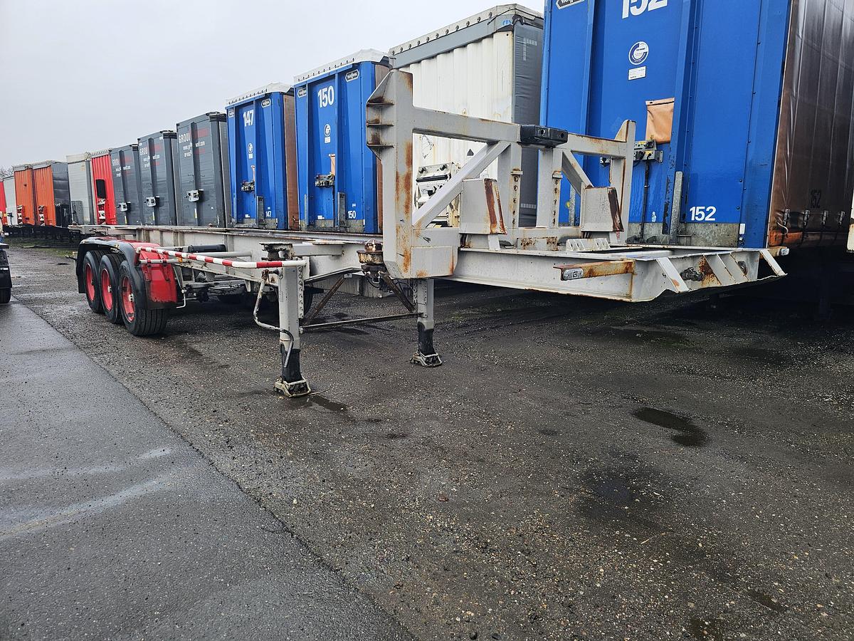 Gebruikt 1984 PACTON 3139 C-3 K | 30 FOOT | STEEL SUSPENSION | BPW DRUM.