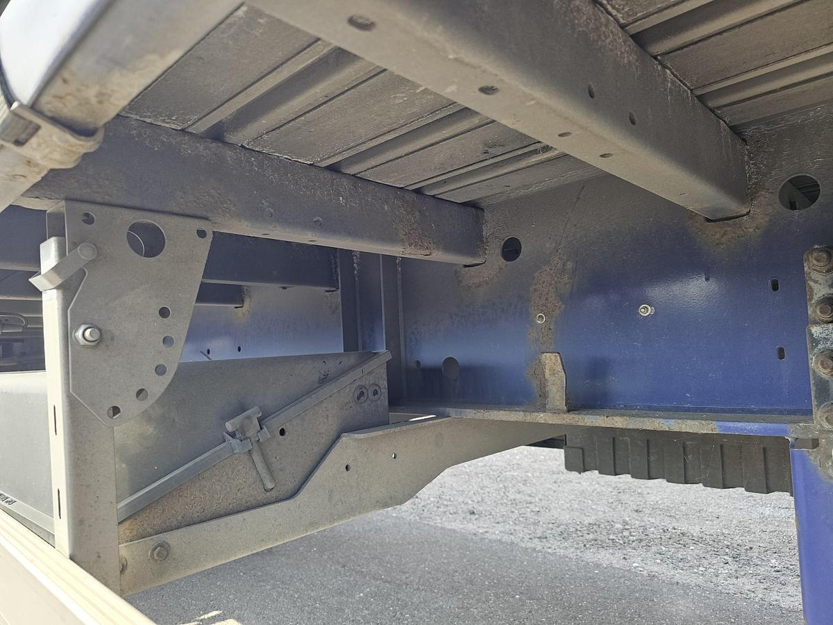 Used 2013 PACTON TBD.122 | SINGLE STEERING AXLE |UNDER SLIDING LOADING LIFT + BATTERIES| DAF DISC| APK /TUV 17-01-2025