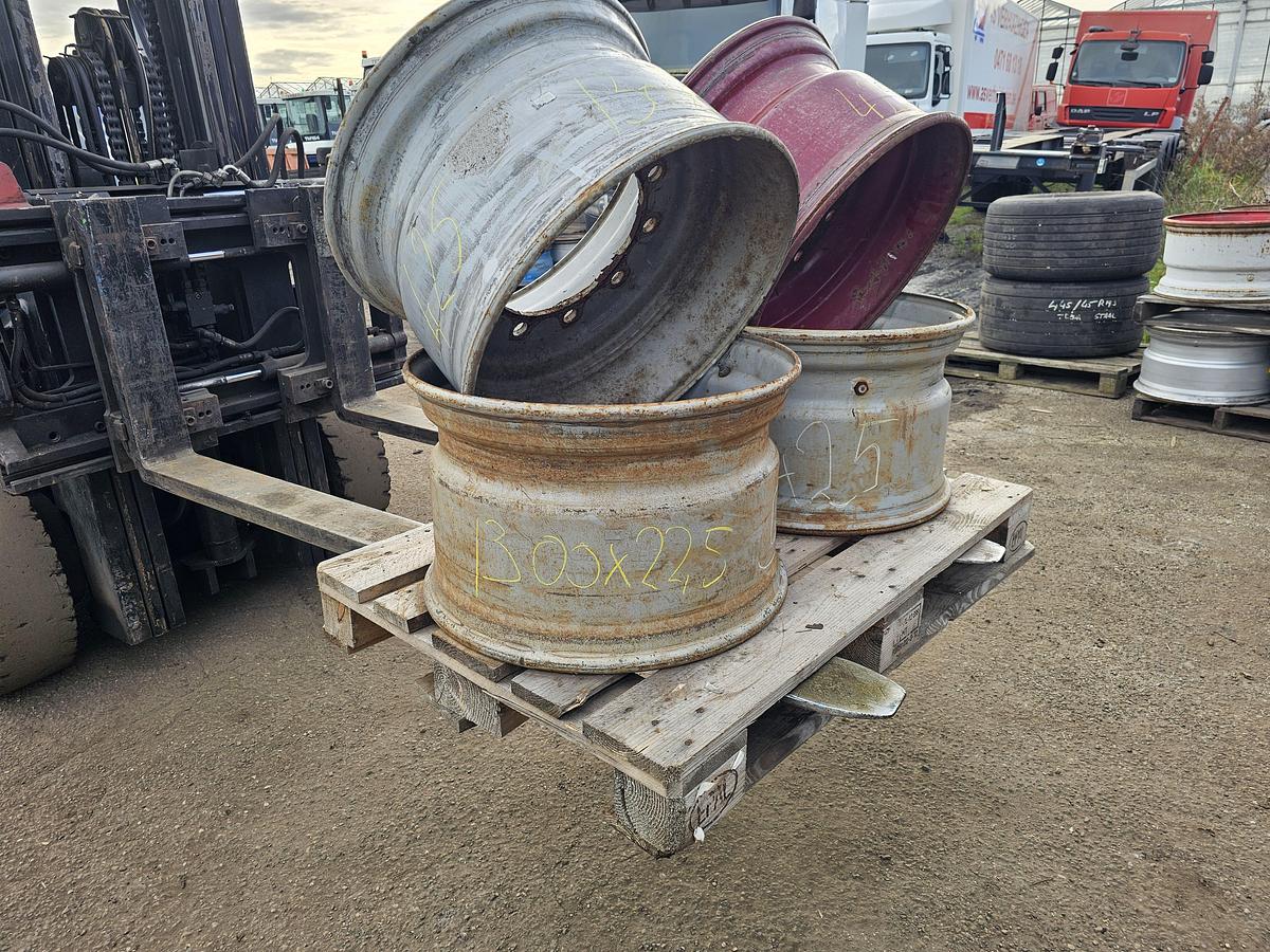 Gebruikt 2005 UNKNOWN 13.00 / 22.5