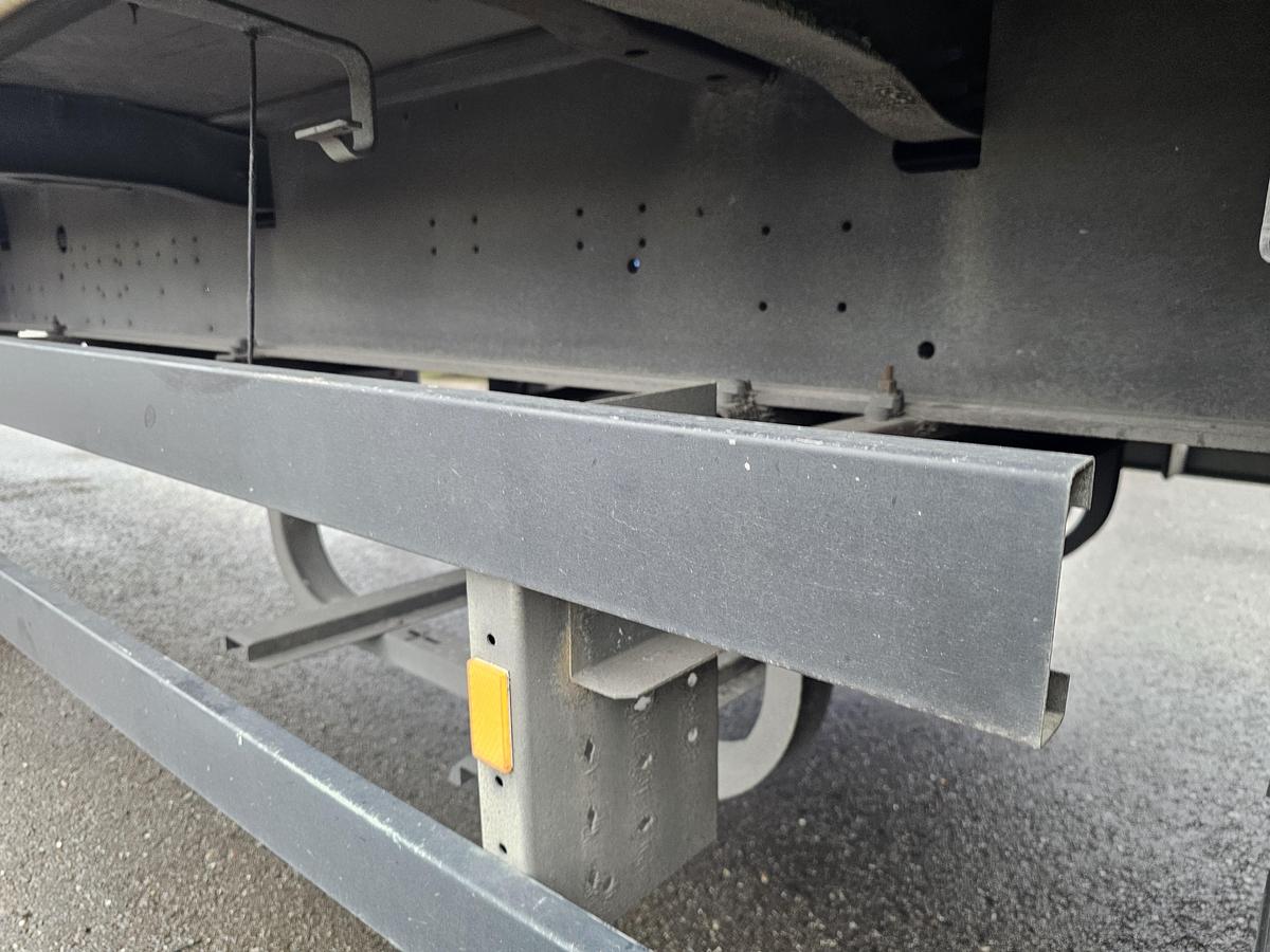 Gebruikt 2011 Schmitz Cargobull SCS24/L-1362 E B | NL TRAILER|SAF DISC| LOADING LIFT 2 TONS | APK TUV |29-06-2026