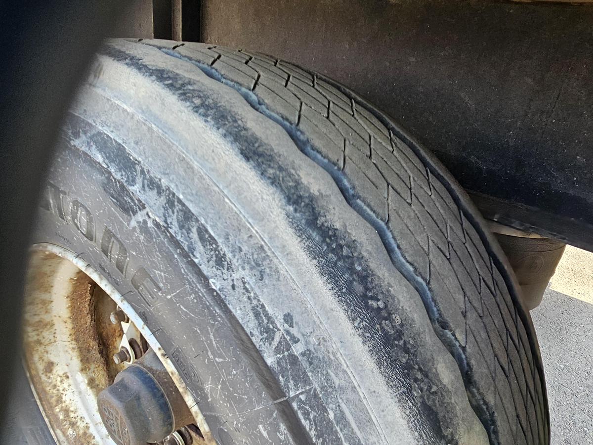 Gebruikt 2001 BURG BPO-12-27 ORXXX | 12.50 MTR | FOR GAS CONTAINERS |. BPW DRUM.