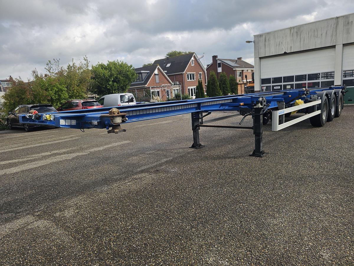 Gebruikt 2018 MENKE JANZEN 40 FOOT STRAIGHT / 2 X 20/30 FOOT./ BPW DRUM / STEEL /STEEL SUSPENSION / LIKE NEW.