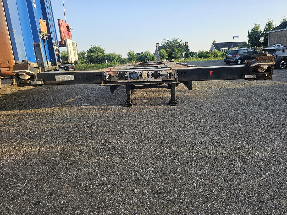 Gebruikt 2015 KRONE SD / REAR SLIDER / DUTCH CHASSIS / BPW DRUM.