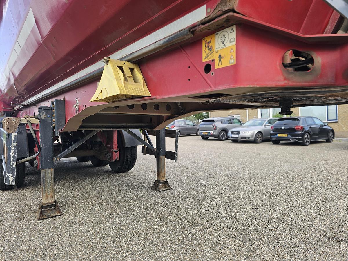 Gebruikt 2014 MEILLER MHPS12/27LOSS4/ STEEL TIPPER/ 30 MTR 3/ 28700 KG. /SAF DISC /ALU RIMS