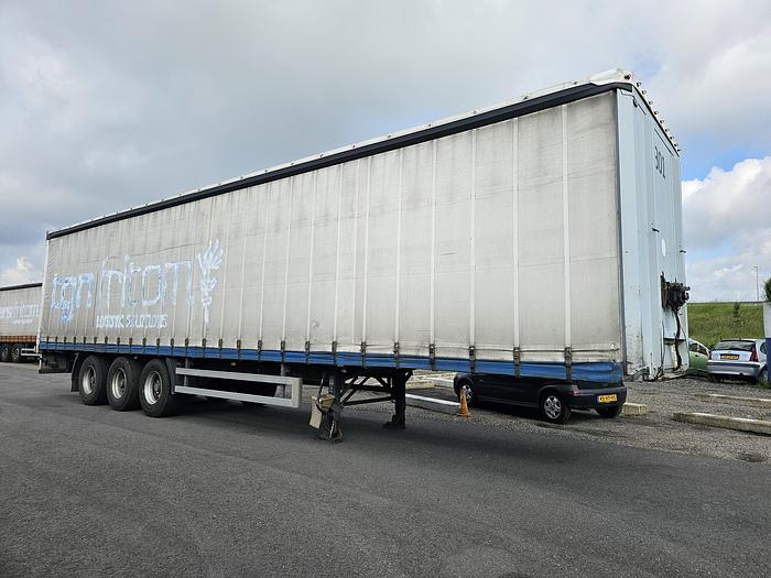 Used 2008 Pacton T3 011 | 3 AXLE CURTAINSIDER | SAF drum.