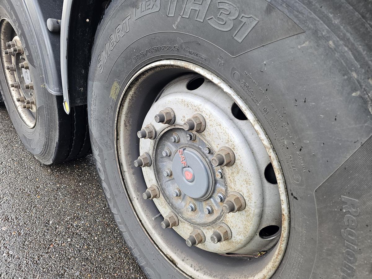 Gebruikt 2011 RENDERS ROC 16.27 N