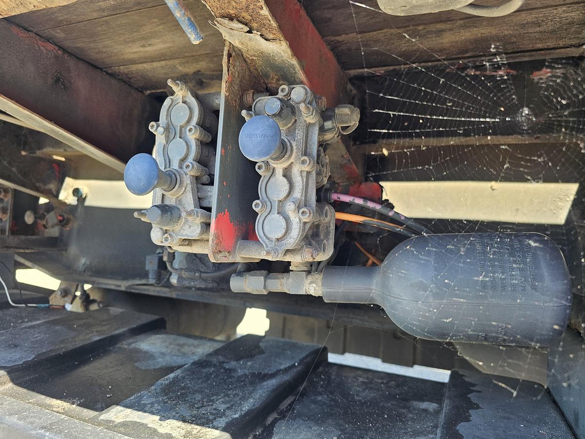 Gebruikt 2004 PACTON t4-001 / 4 AXLE TRAILER /2 LIFT AXLES /2 STEERING AXLES/ INCL CRANE KENNIS 14 TON MOVEBAL.