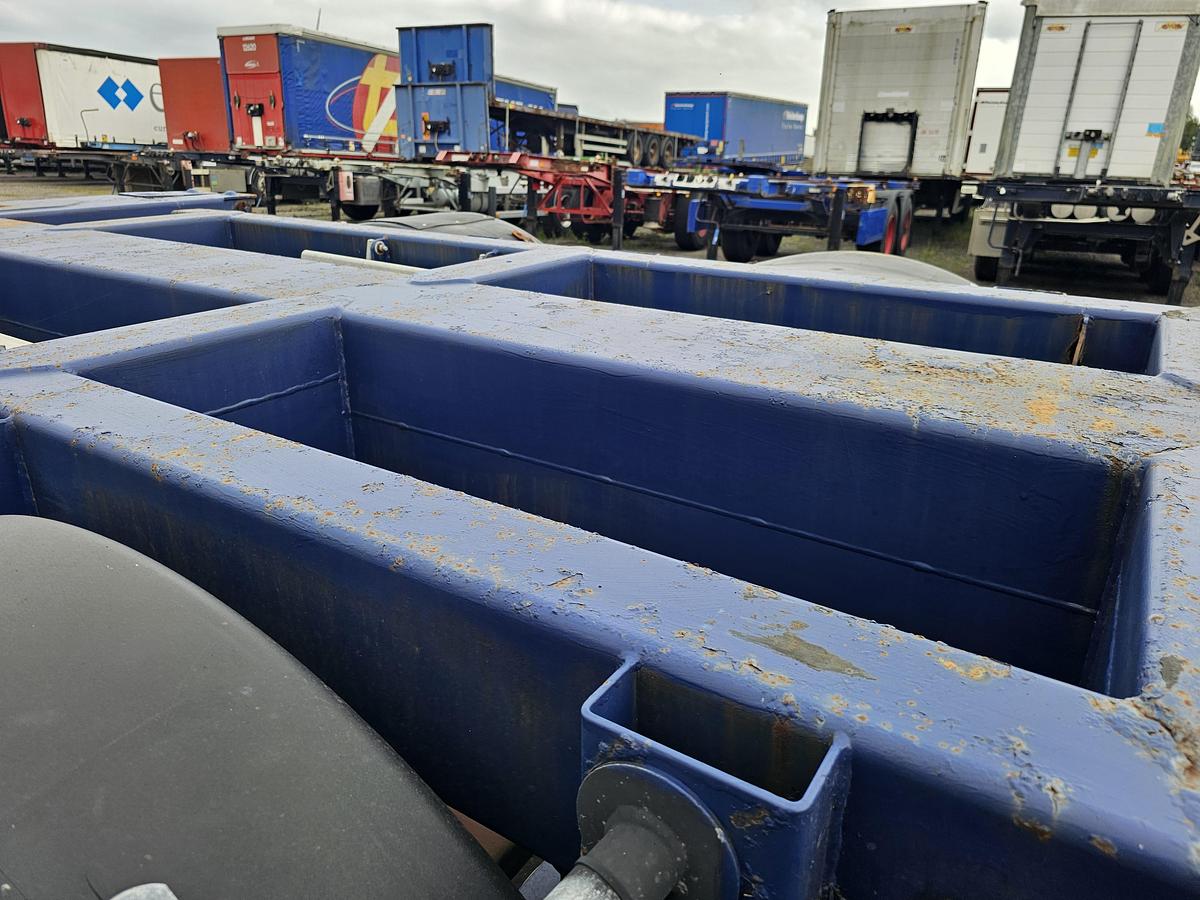 Used 2010 FLIEGL 04/DA 08 | ALL CONNECTIONS | 2 X EXTENDIBLE | BPW DISC.