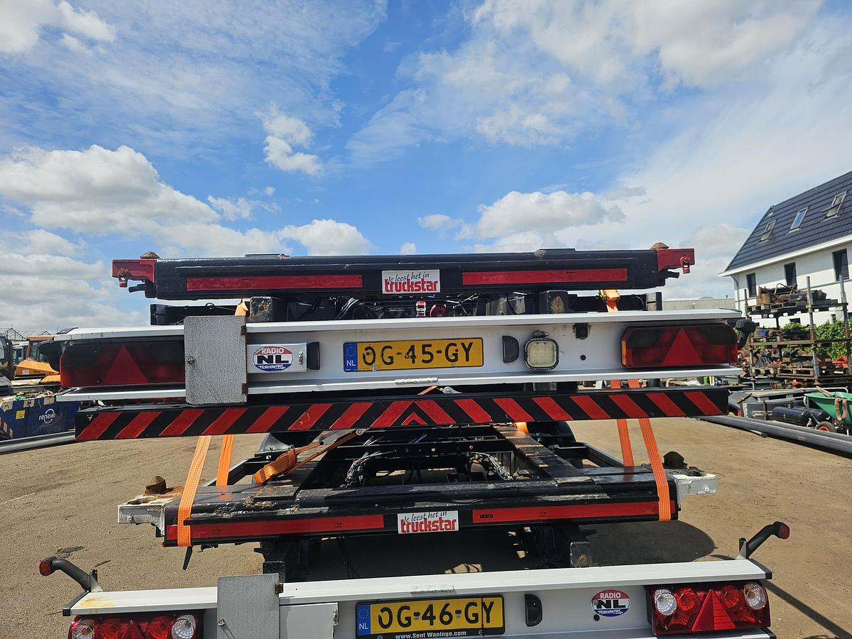 Gebruikt 2000 GROENEWEGEN 45.07 CC-12-27 / 45 FT AND 40 FT CHASSIS BPW DISC. APK/TUV. 15-02-2027. PRIJS PER STUK.