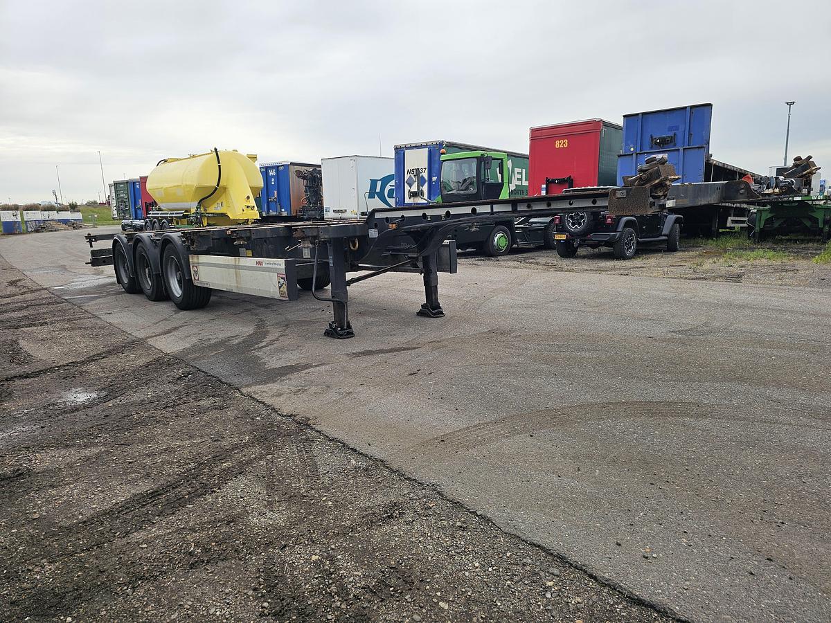 Gebruikt 2015 KRONE SD | CONTAINER CHASSIS 40 FT 2 X 20 FT |BPW DRUM| APK TUV 22-07-2026. 5 PIECES.