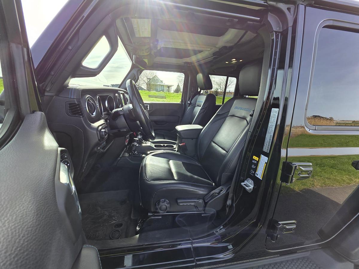 Gebruikt 2022 Jeep Wrangler 4XE Rubicon - Cabrio/Hardtop - 4x4 - Hybride - 21.836 km - WARN - Alpine
