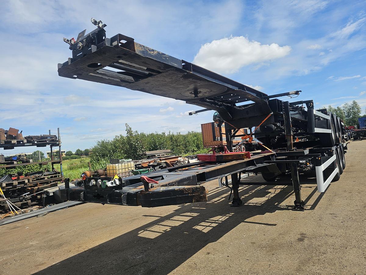 Gebruikt 2000 GROENEWEGEN 45.07 CC-12-27 / 45 FT AND 40 FT CHASSIS BPW DISC. APK/TUV. 15-03-2027.