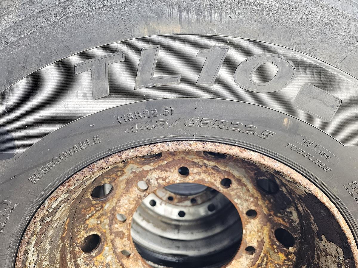 Gebruikt 2010 HANKOOK TL 10. TRAILER BAND 445/65 r 22.5 4 STUKS 12/ 13 MM PROFIEL.