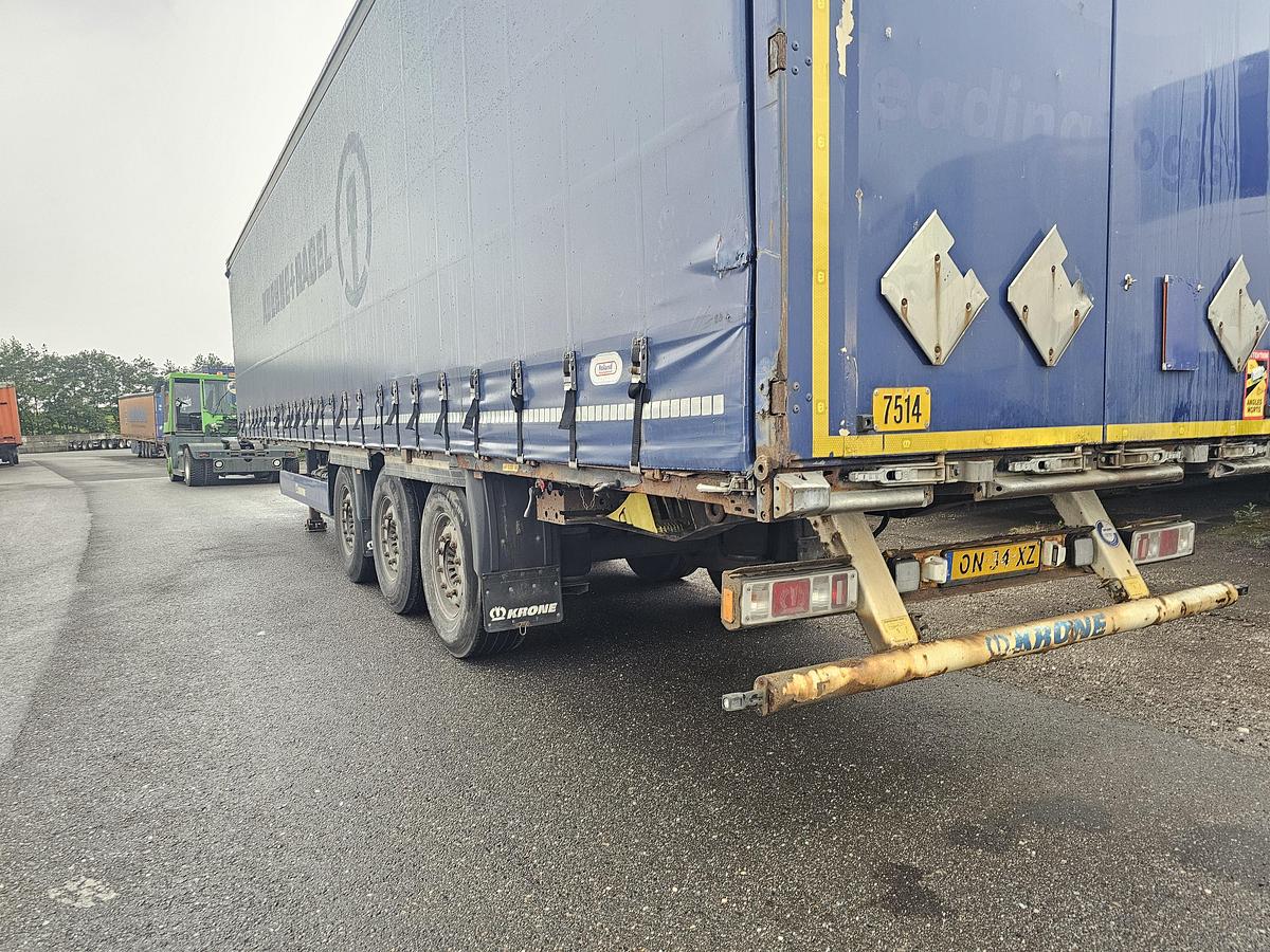 Gebruikt 2015 KRONE SD/ ALUMINIUM RIMS/ ALUMINIUM SIDE BOARDS /HUCKAPACK/ SLIDING ROOF/ SAF DISC.