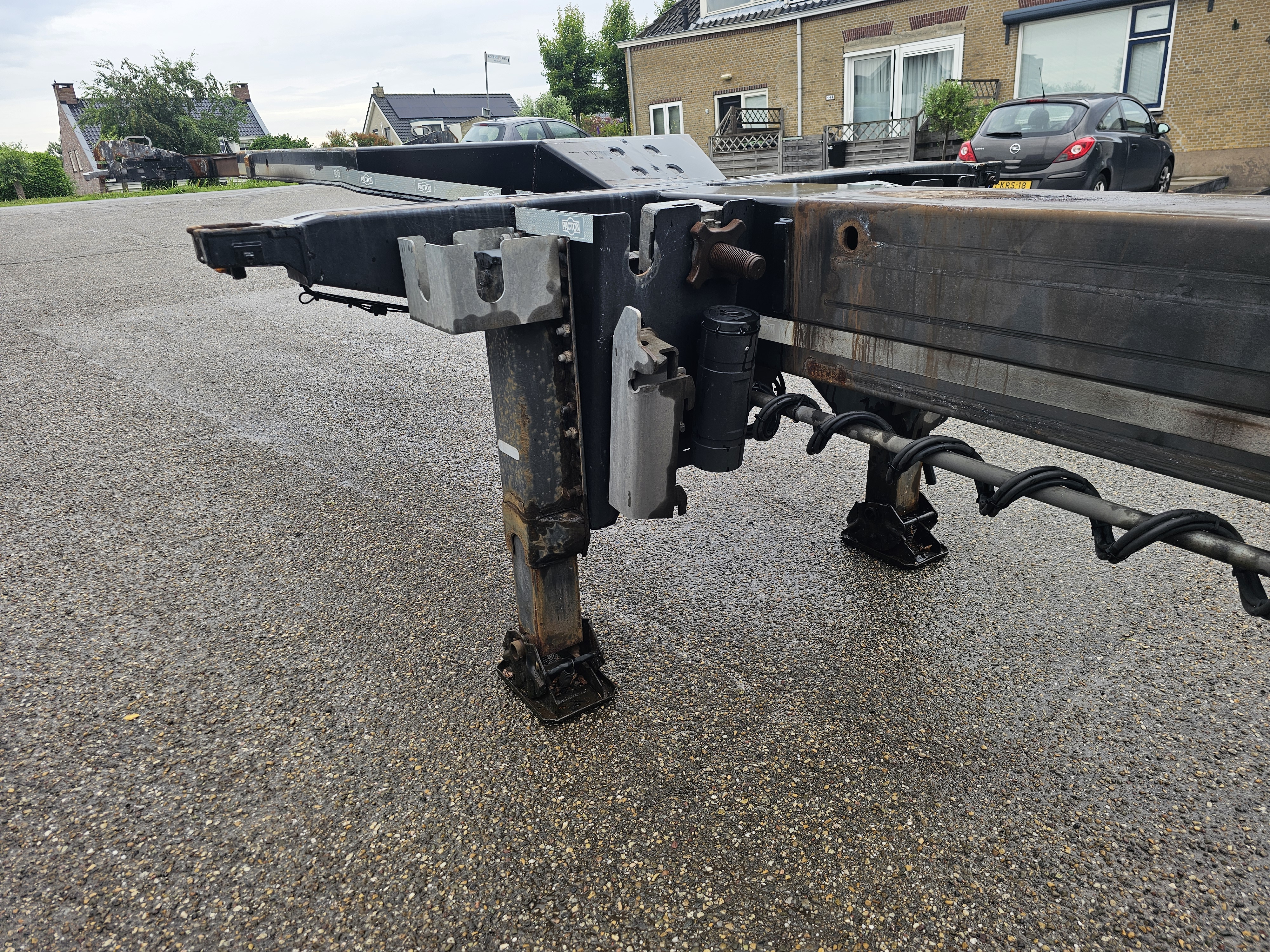 Gebruikt 2017 PACTON et 3 |MULTI CHASSIS | ALL CONNECTIONS| .