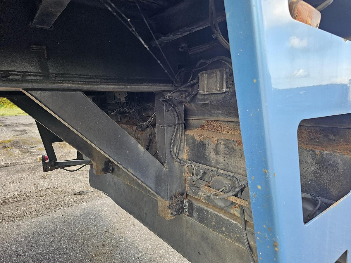 Gebruikt 1995 JUMBO DO 300 S/ 2 X STEERING /BPW DRUM / DOUBLE TIRES/ LIFT AXLE