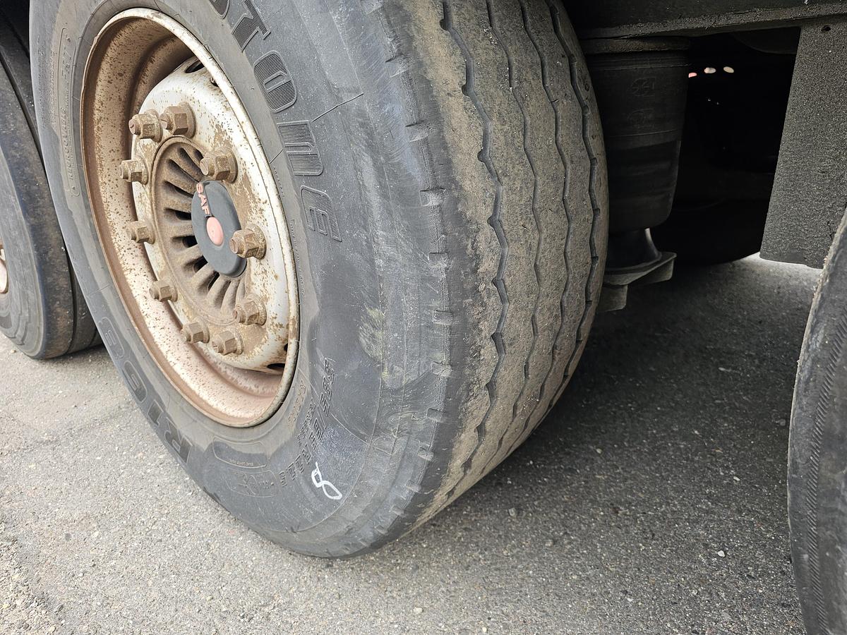 Used 2011 KRONE SD 27 | SAF DISC | NICE CHASSIS .