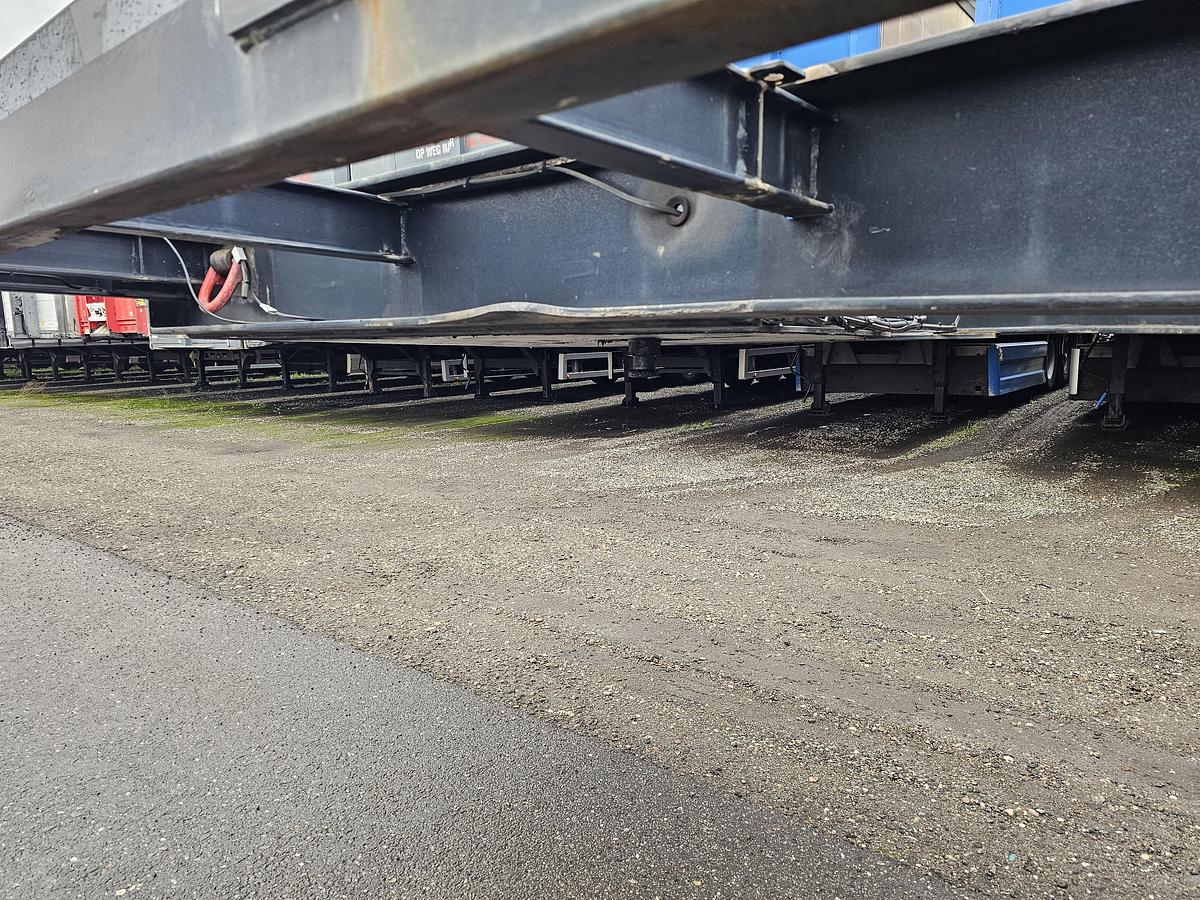 Gebruikt 2003 VAN HOOL 3B1096| FOR GAS BOTTELS| CHASSIS LIKE NEW| APK\TUV 04-10-2026. 11 MTR LONG.