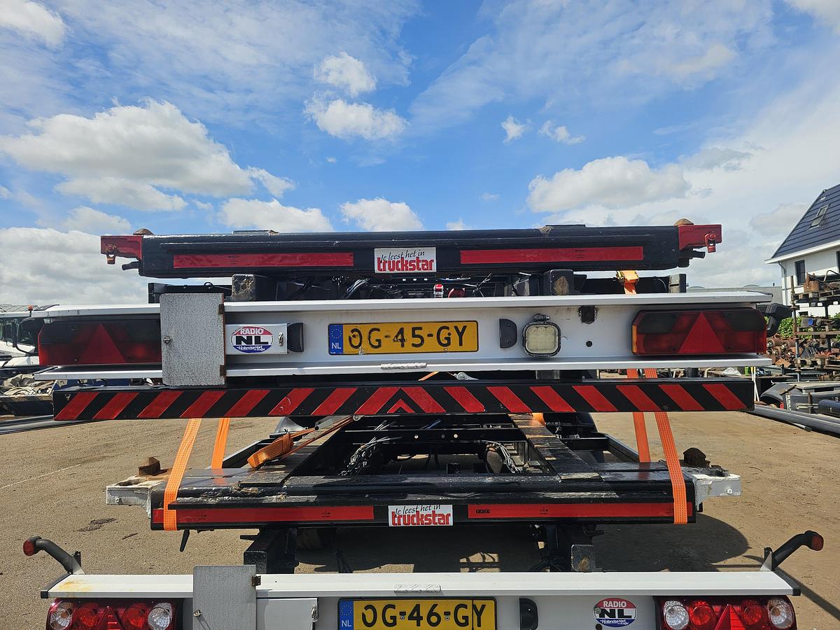 Gebruikt 2000 GROENEWEGEN 45.07 CC-12-27 / 45 FT AND 40 FT CHASSIS BPW DISC. APK/TUV. 15-02-2027. PRIJS PER STUK.