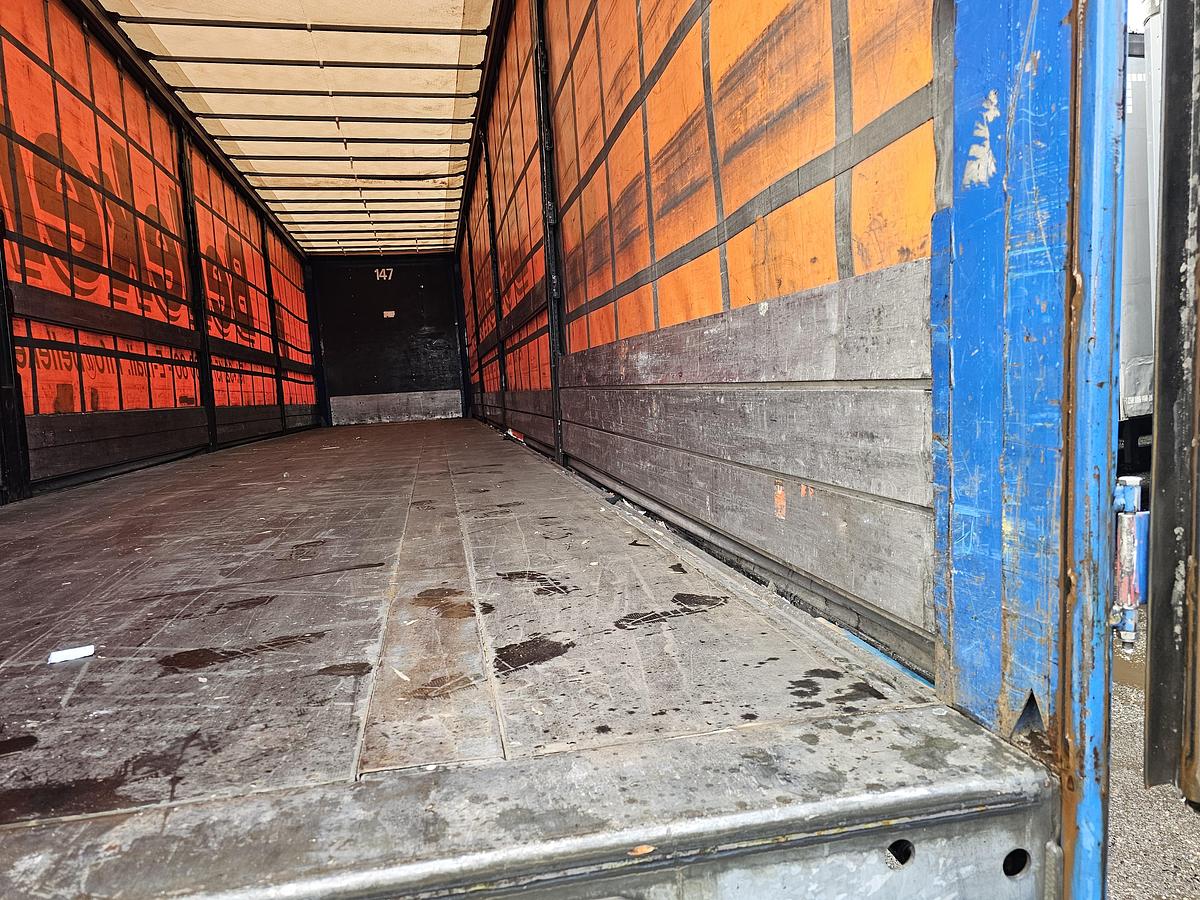 Gebruikt 2011 VAN HOOL 3B0072 | GALVANISED STEEL CHASSIS | ALU RIMS |BPW DISC | TUV APK/ 17-05-2026.