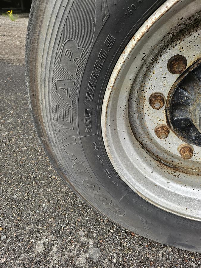 Used 1995 Pacton 12/20 | 40 2 x 20 foot | 20 foot middle | steel suspension| BPW drum.