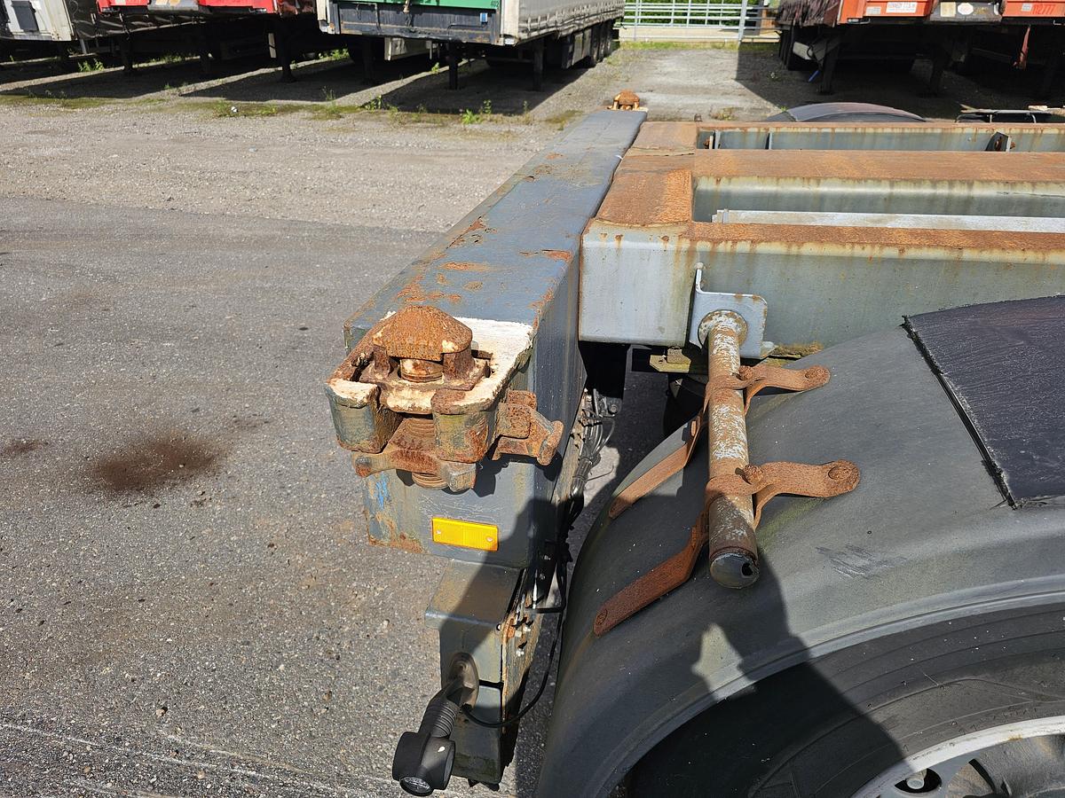 Used 2007 PACTON 3 AXLE MULTI  YARD CHASSIS | 3 X EXTENDIBLE | BPW DRUM | NO DOCUMENTS.