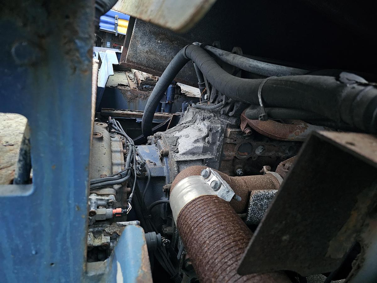 Gebruikt 2007 TERBERG 3 sloop terminal trekkers  RT 282 / RT 283  voor onderdelen  niet gedemonteerd..