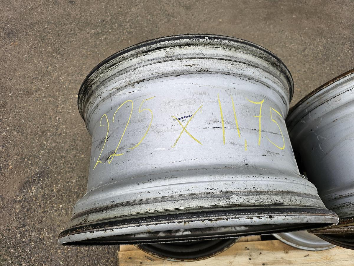 Used 2010 velg trailer velg disc brakes 10 holes