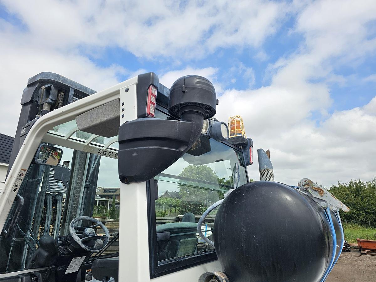 Used 2013 HYSTER H5.5 FT | FORKLIFT| 5.5 TON |60.50 MM HIGH TRIPLE MAST | 8520 KG WEIGHT.