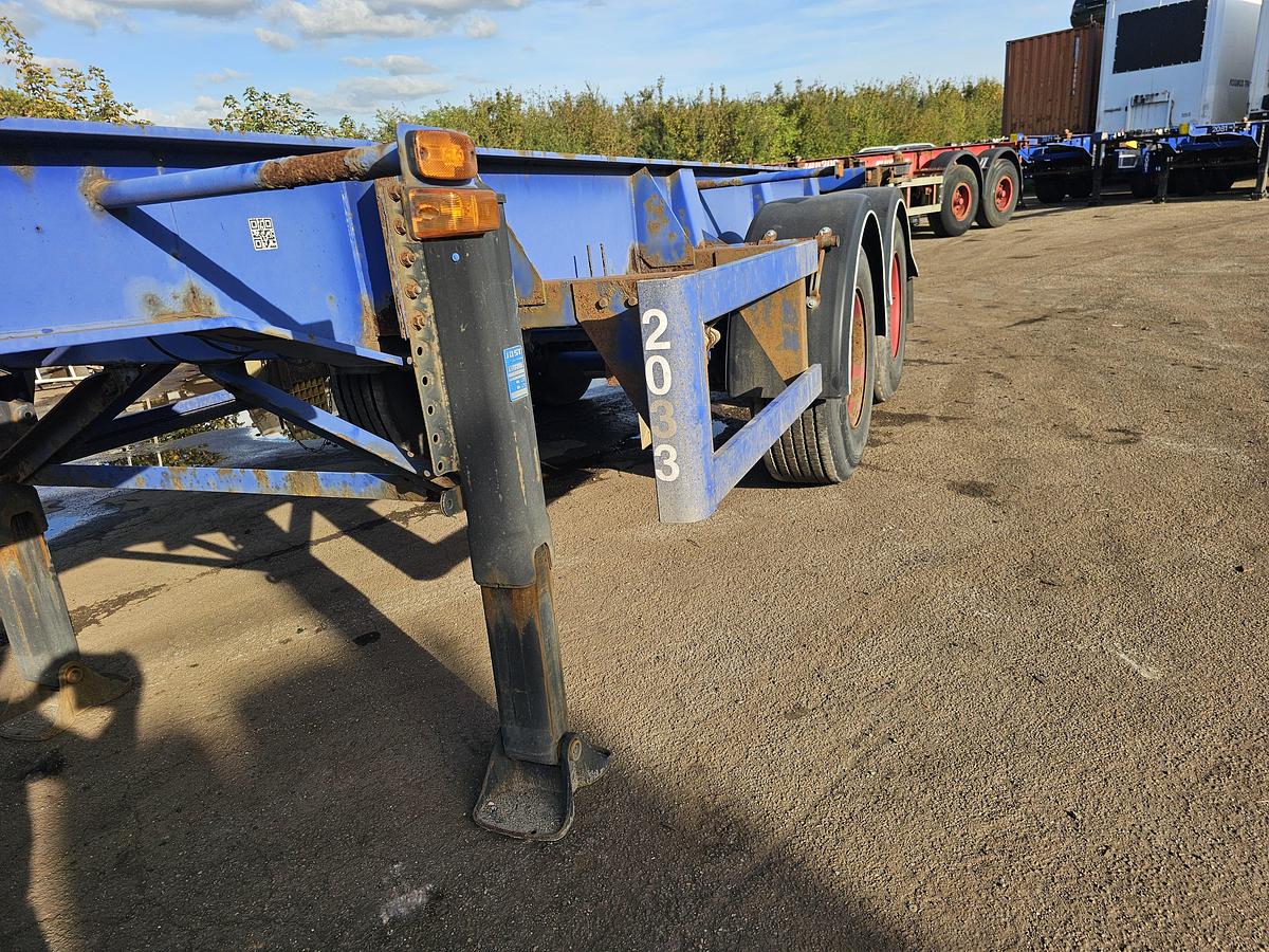 Gebruikt 2007 MKF METALLBAU CS 20 / STEEL SUSPENSION/ ROR DRUM.