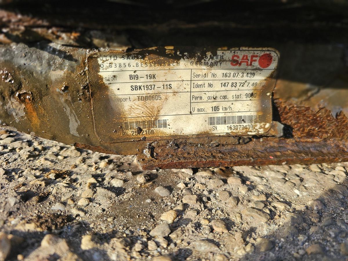 Gebruikt 2005 SAF B19-19K / SBK1937-11S/TRAILER AXLE /SINGLE TIRES/ DISC.