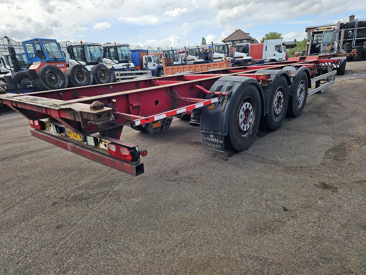 Used 2005 FREUHAUF OCCZ 42-327 A| 40 FT HIGHCUBE| 2 X 20 FOOT 20 FOOT MIDDLE | SAF DISC.| APK TUV 10-03-2026.