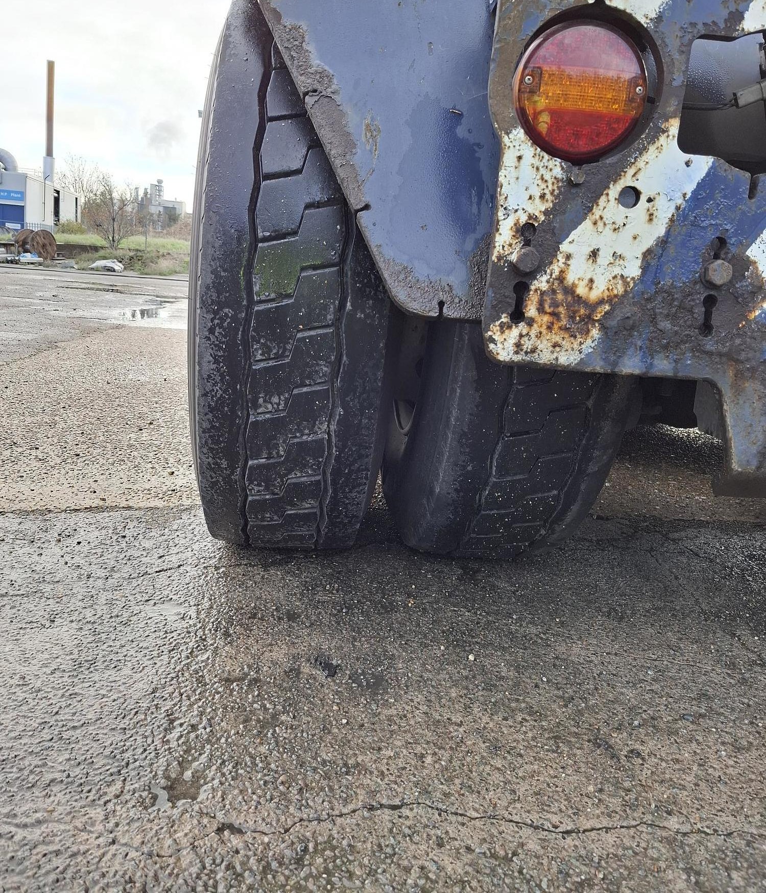 Gebruikt 2017 TERBERG RT283 | TERMINAL TRACTOR 4X4| TURNING CHAIR. | AUTOMATIC GEAR | 20000HOURS| 4 PIECES|LEASING 1610  EURO MND