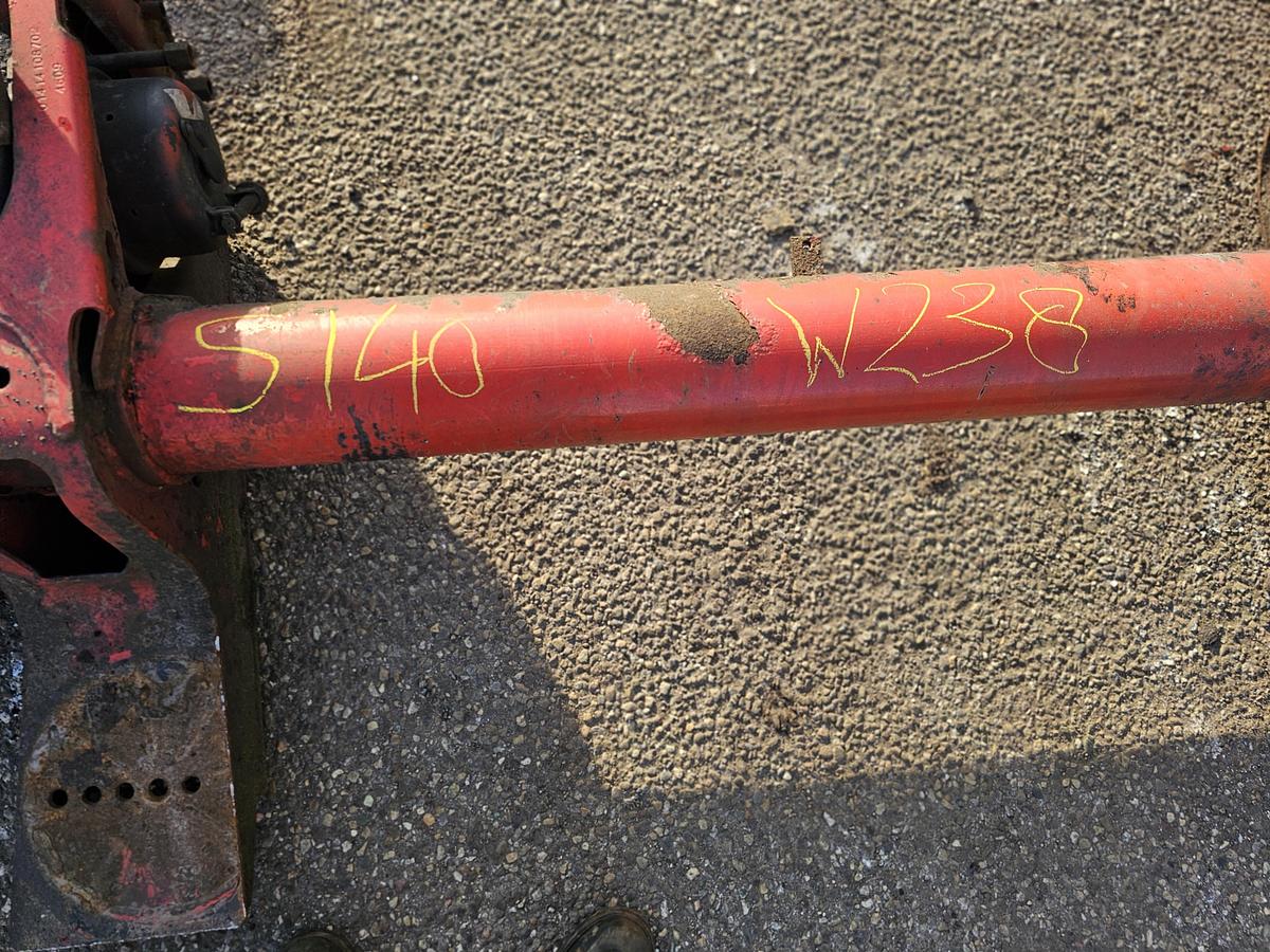 Gebruikt 2005 Saf TRAILER AXLE  DISC BRAKES 3 PIECES.