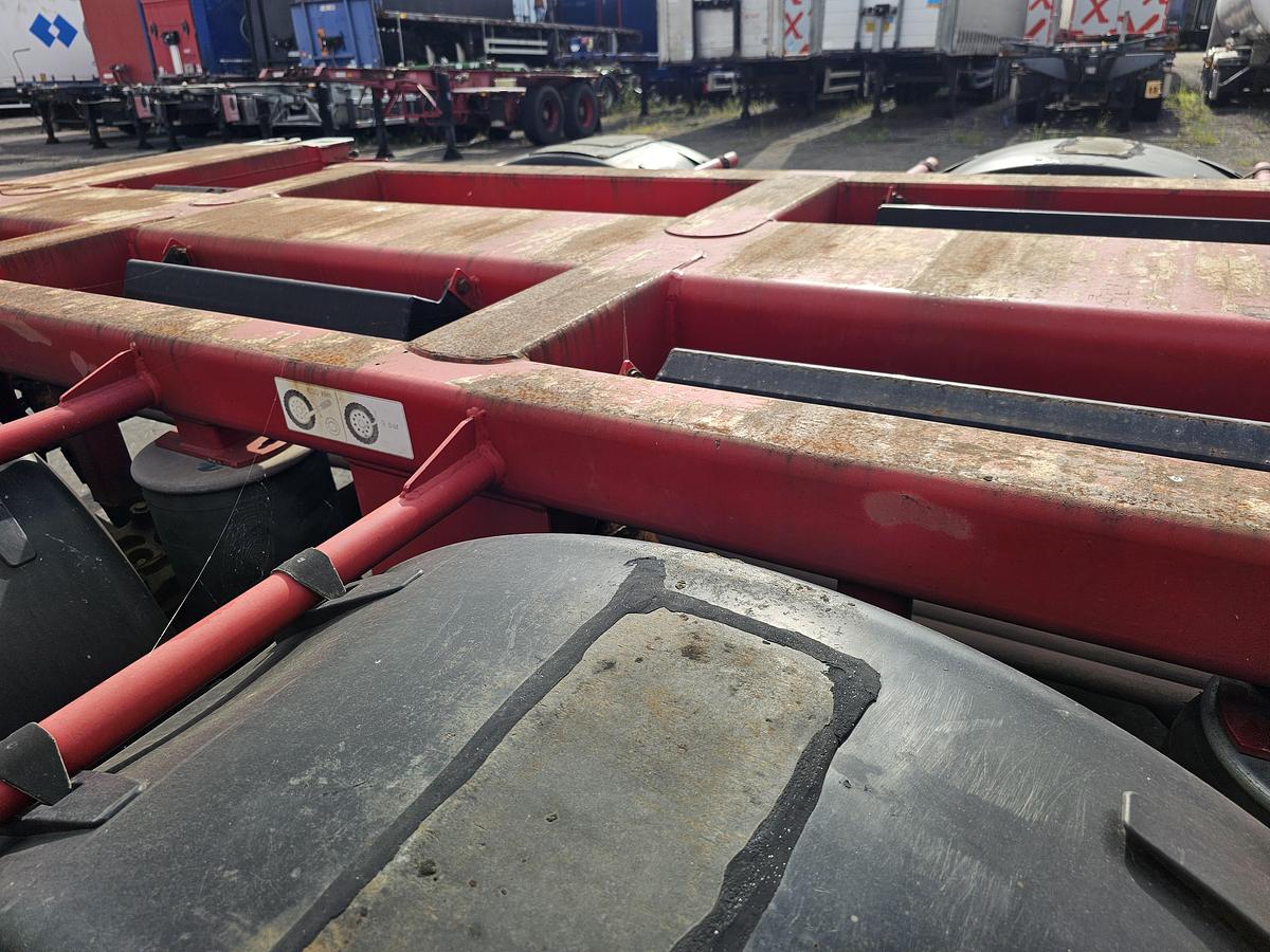 Used 2006 D-TEC  YARD CHASSIS |MULTI CHASSIS | ALL CONNECTIONS| NO DOCUMENTS | 3 PIECES.