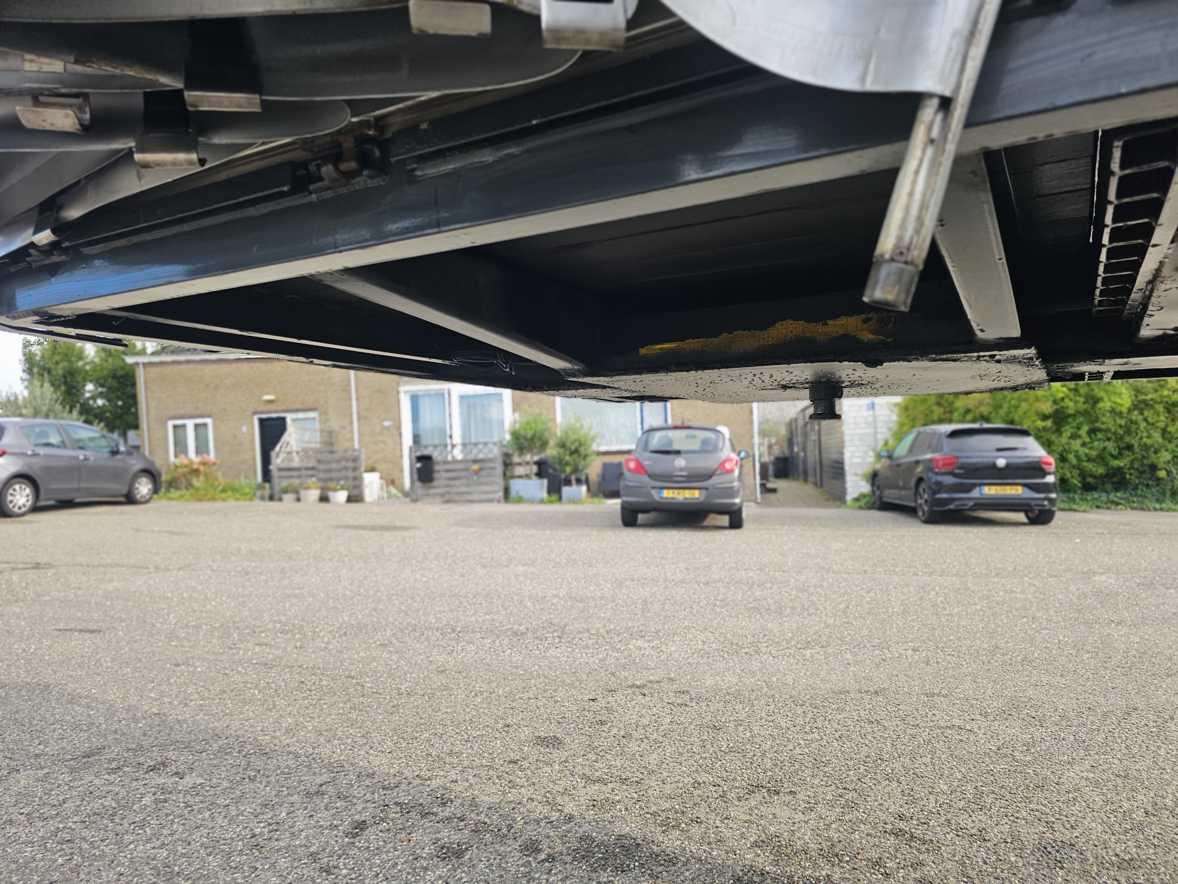 Gebruikt 1997 BROSHUIS 1AOU 10 10 /SINGLE AXLE/ SAF DRUM/ OLD BUT LIKE NEW/ (EXTENDIBLE) APK,TUV 10-06-2027.