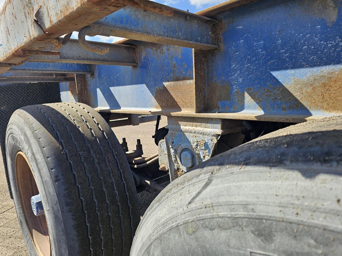 Gebruikt 1984 FLANDRIA OP 3/32T STEEL SUSPENSION / 15 CM BPW DRUM AXLES/ TWISLOCKS 40 FT 2 X 20 FOOT.